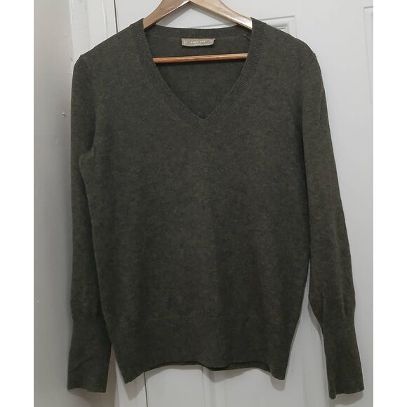 everlane womens medium 100% cashmere classic sweater army green lightweight - Picture 3 of 5